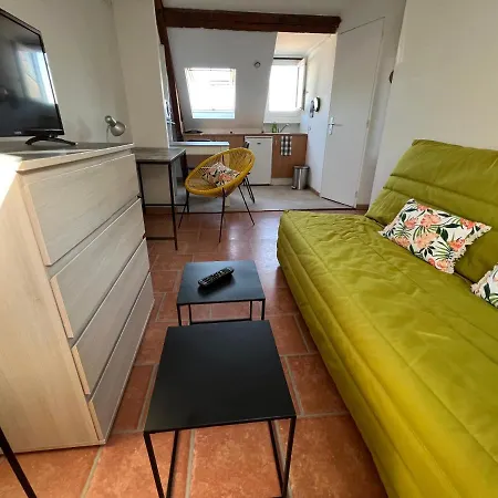 Studio 2 Personnes 2eme Etage Centre Ville Historique - Les Oceane